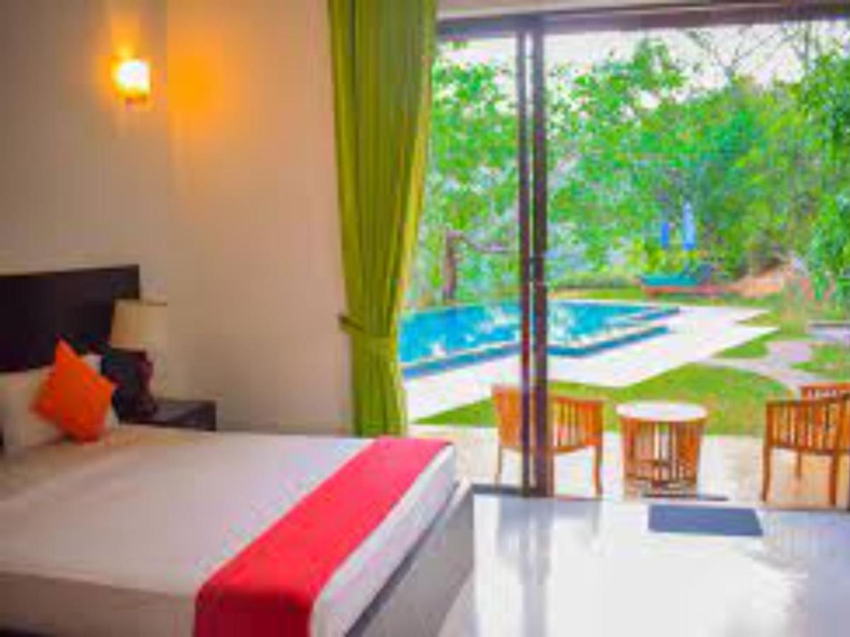 Aqua Exotica Wellness Retreat Hotel Gampola Exterior foto